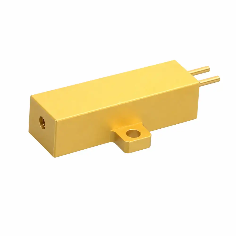 1535 nm 200 µJ erbium-glass laser source