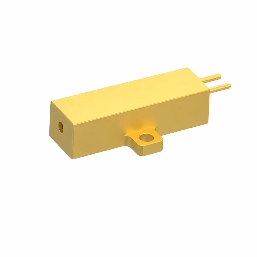 1535 nm 300 µJ erbium-glass laser source